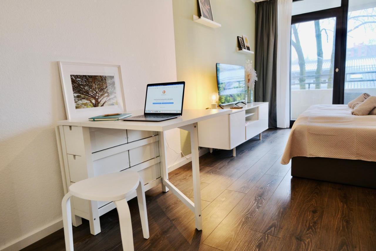 Charmantes Studio In Messe-Naehe Mit Parkplatz Ανόβερο Εξωτερικό φωτογραφία